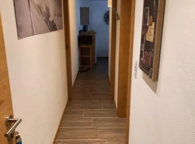 Alexander * Нойкирхен-ам-Гросфенедигер