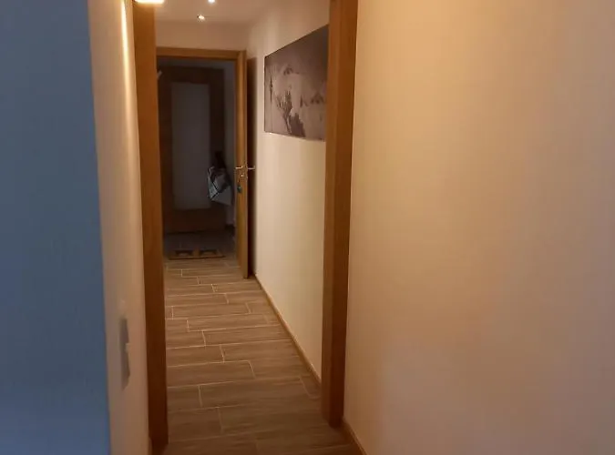 Alexander アパート